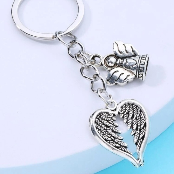 Angel Heart Wings Charm Keychain Silver Plated - Picture 3 of 6